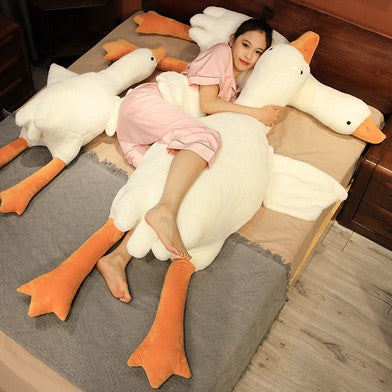 Mellowiocosh Kawaii Giant White Goose Plushie - Super Soft Stuffed Animal Doll for Cozy Cuddles and Nursery Decor, The Perfect Comfort Gift